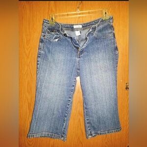 St. John's Bay Denim Capris SZ 10P EUC
